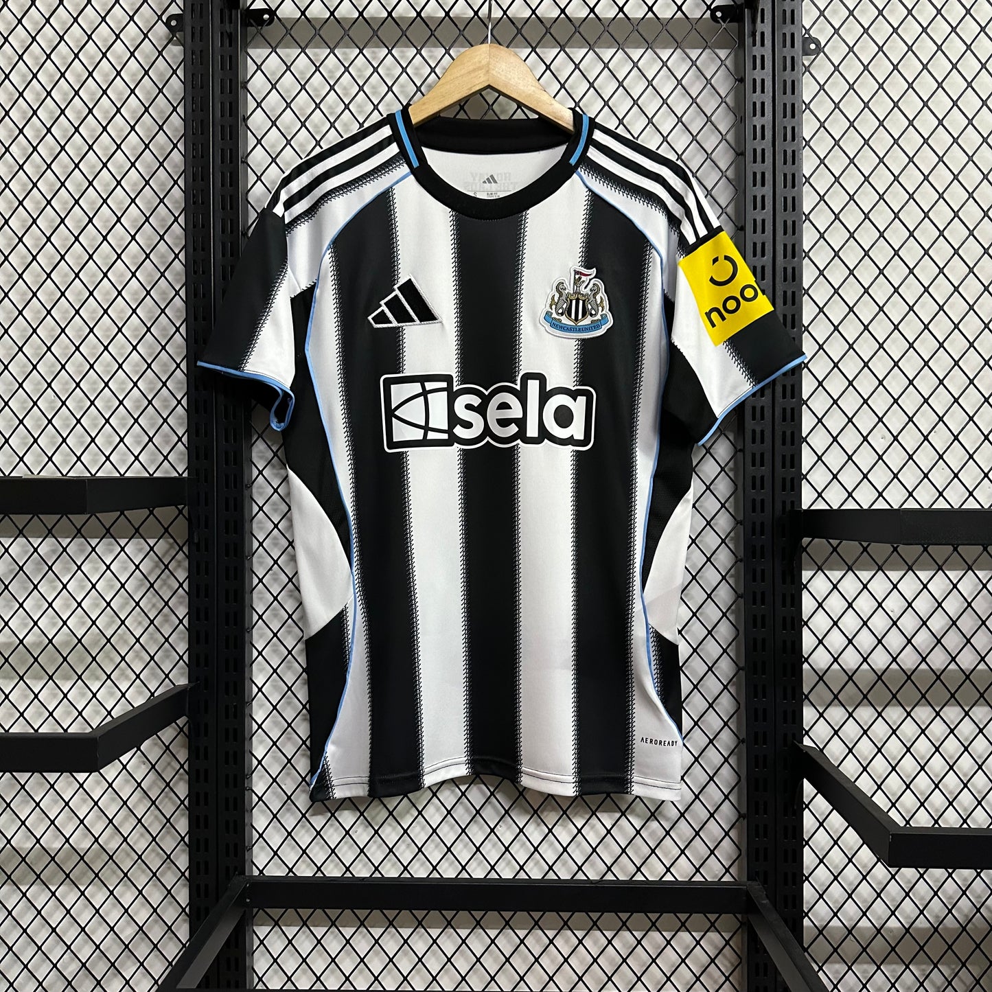 Newcastle Home Jersey 2025
