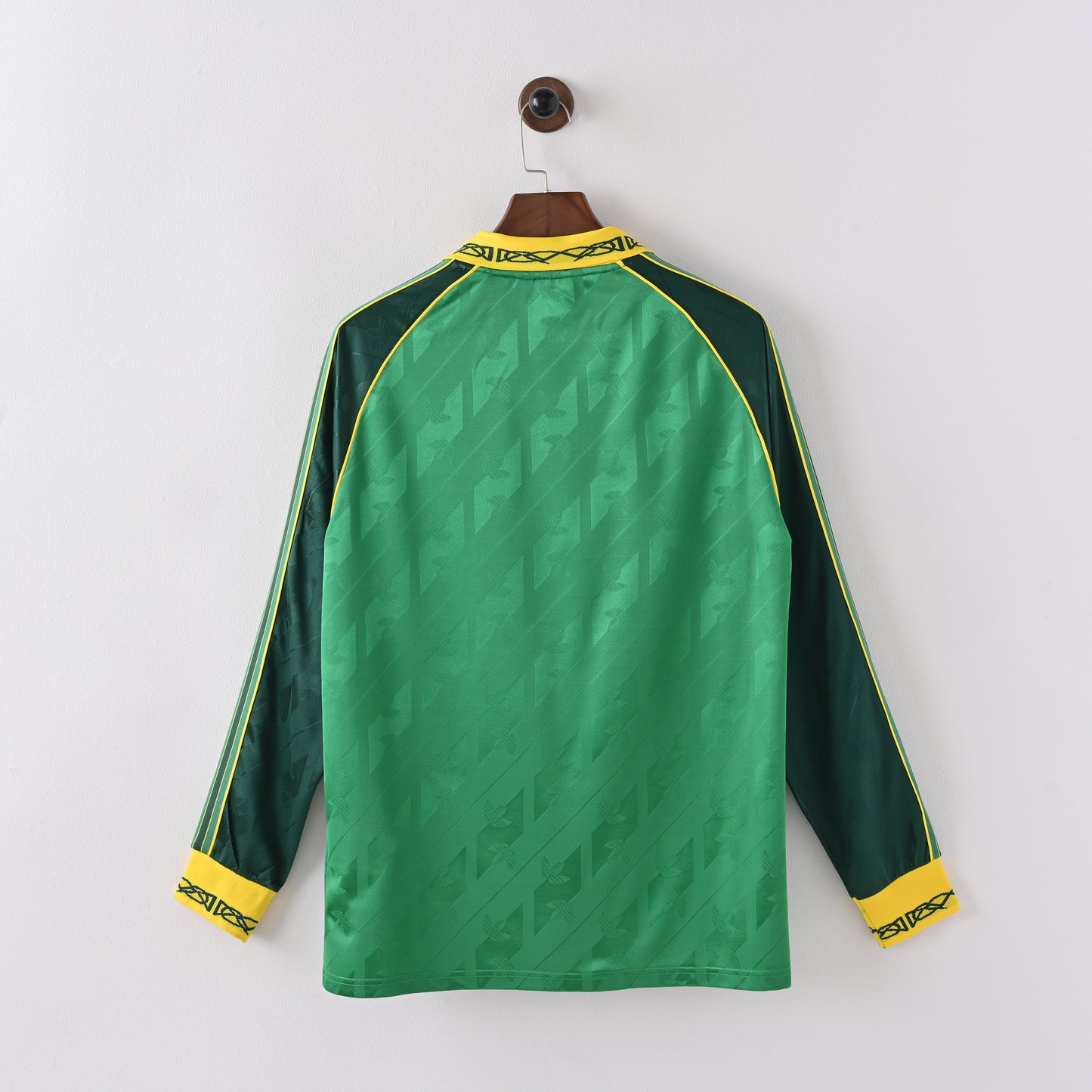 Celtic Retro Long Sleeve Jersey